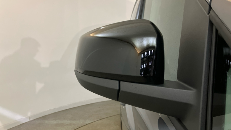 Volkswagen Caddy Maxi Caddy Cargo Maxi C20 Diesel 2.0 TDI 102PS Commerce Plus Van [Tech Pack]